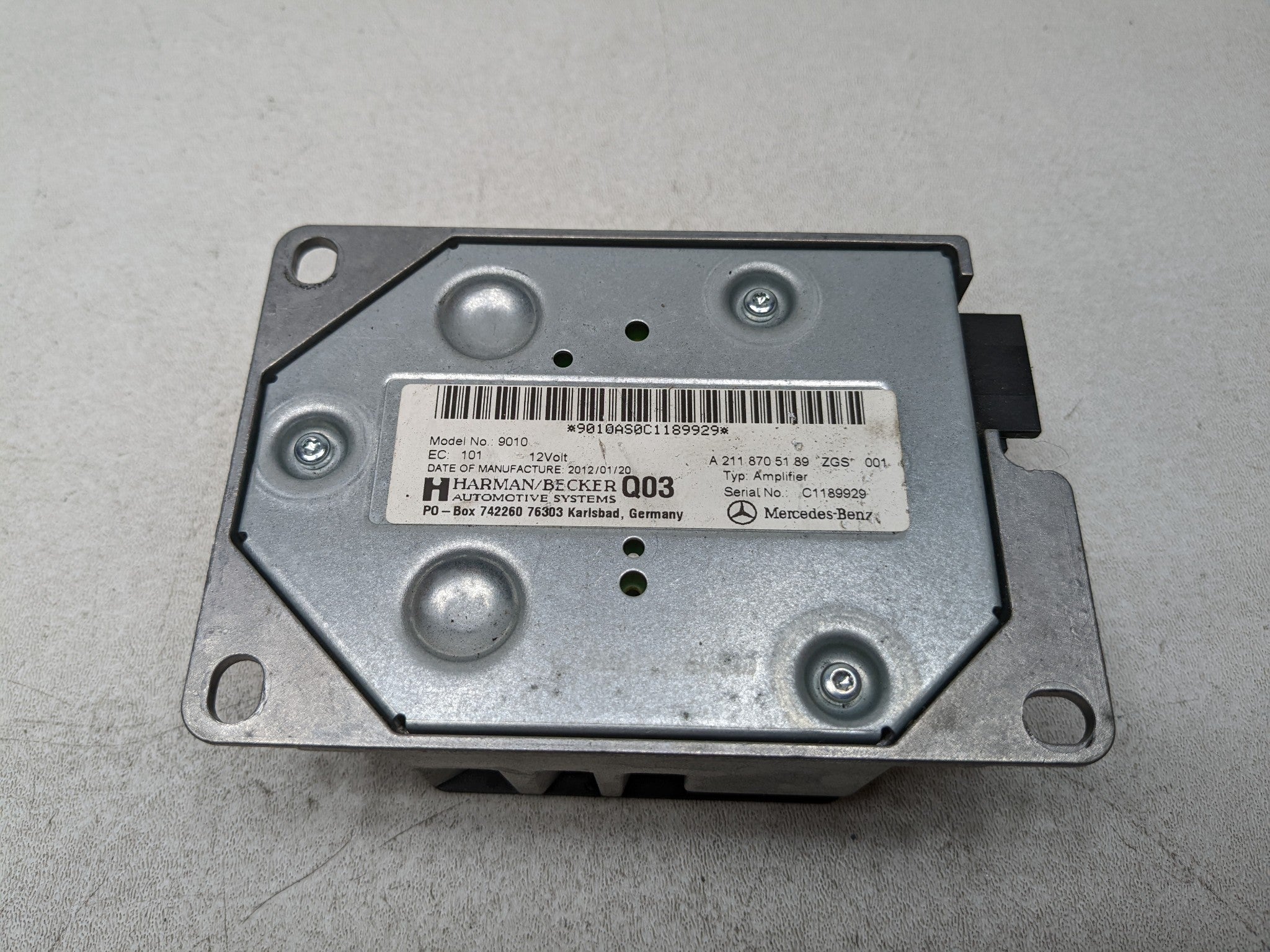 2012 - 2018 MERCEDES-BENZ CLS550 OEM HARMAN BECKER SUBWOOFER AMPLIFIER MODULE
