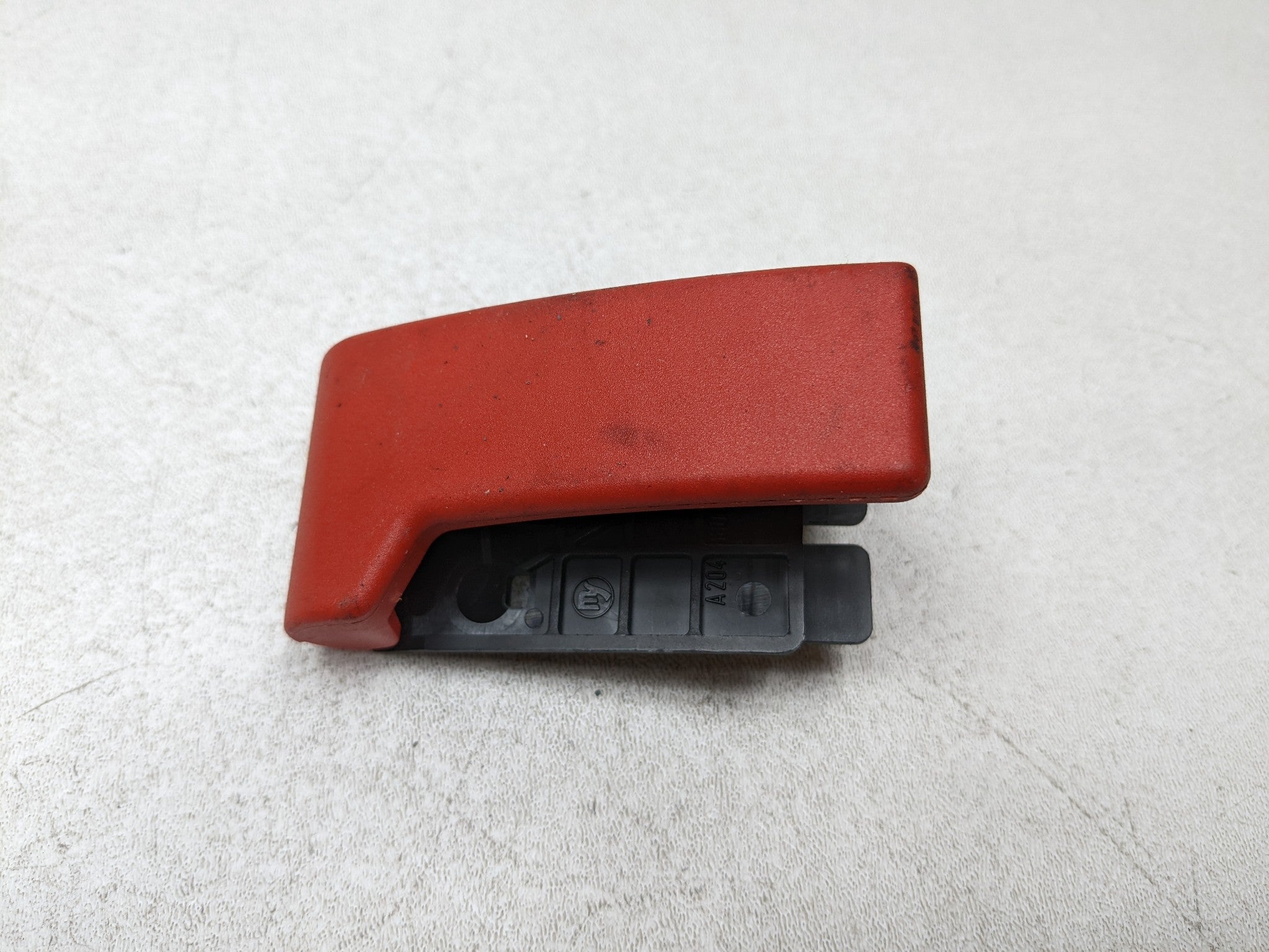 2012 - 2018 MERCEDES-BENZ CLS550 OEM HOOD BONNET RELEASE OPEN OPENER HANDLE