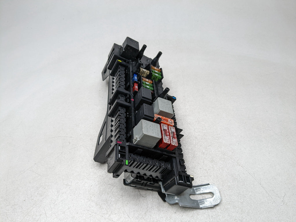 2012 - 2018 MERCEDES-BENZ CLS550 OEM FUSE RELAY JUNCTION BOX BLOCK MODULE