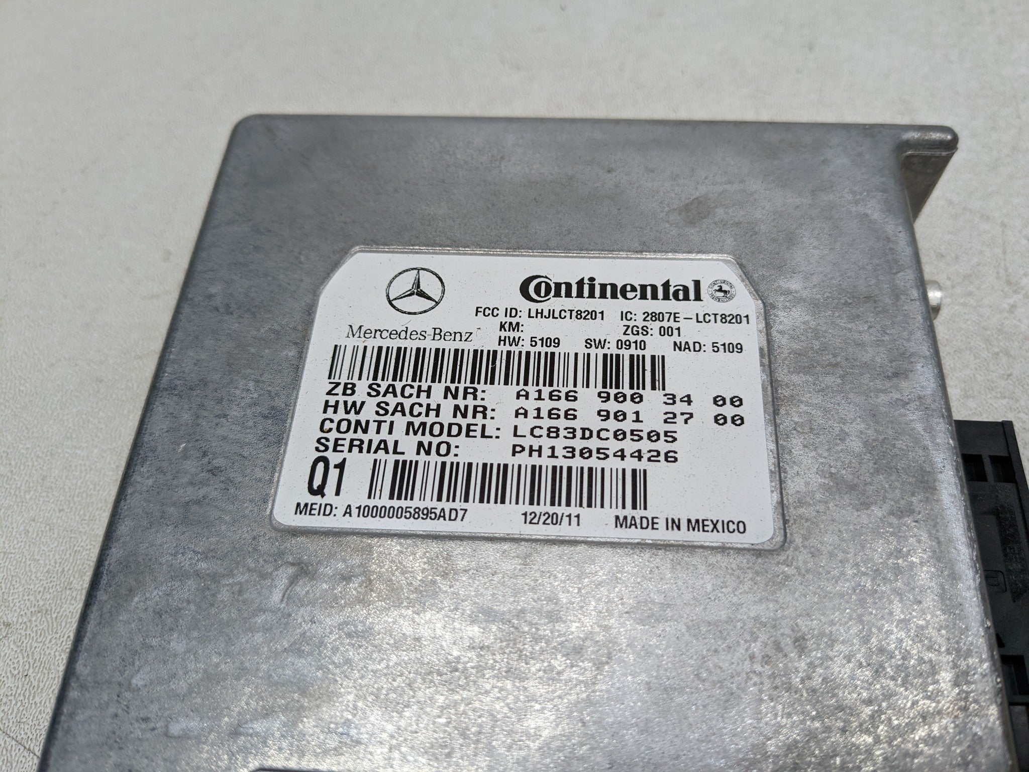 2012 - 2018 MERCEDES-BENZ CLS550 OEM VOICE COMMUNICATION CONTROL MODULE UNIT