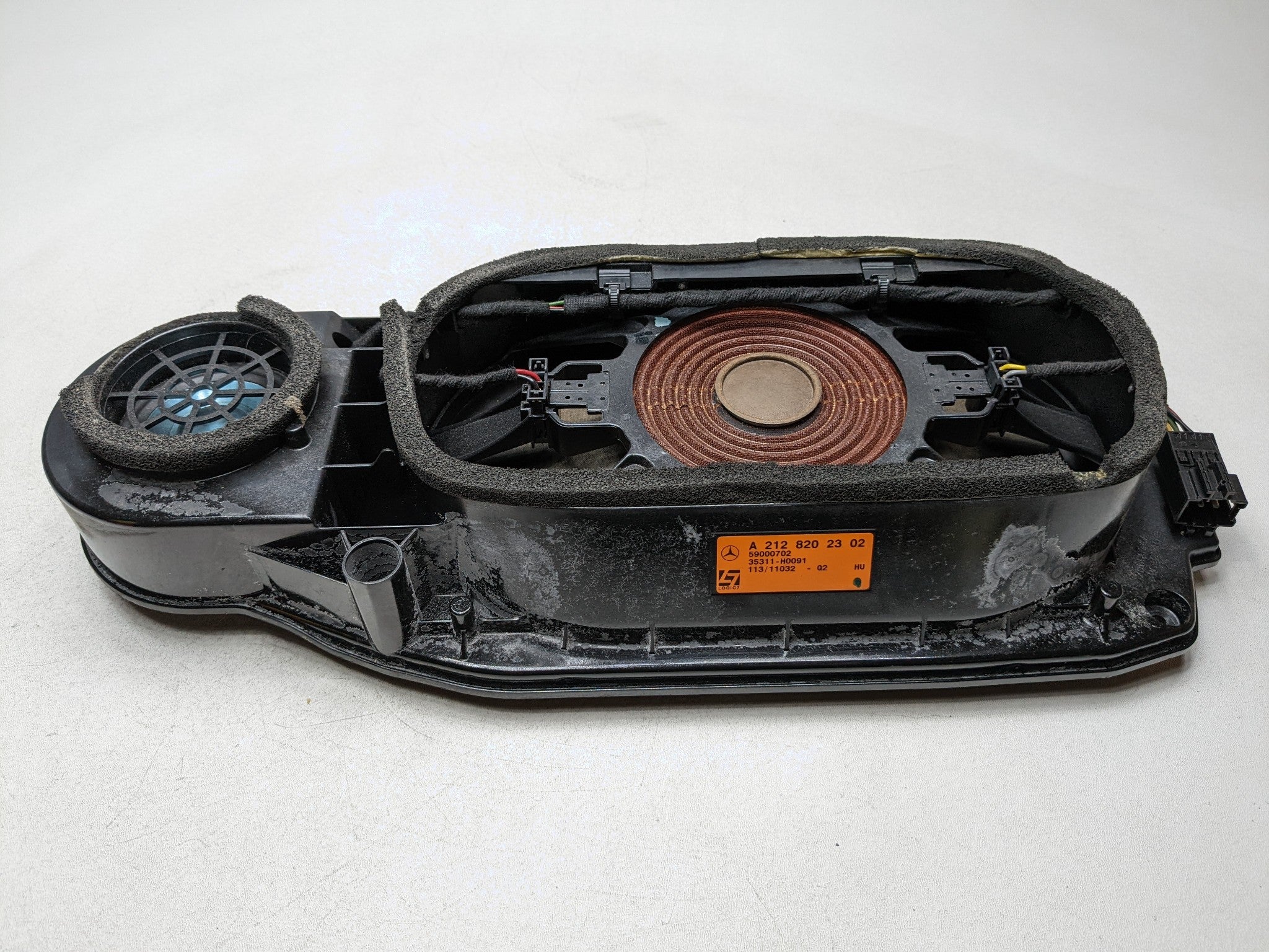 2012 - 2018 MERCEDES-BENZ CLS550 OEM SUBWOOFER SPEAKER REAR AUDIO SOUND SYSTEM
