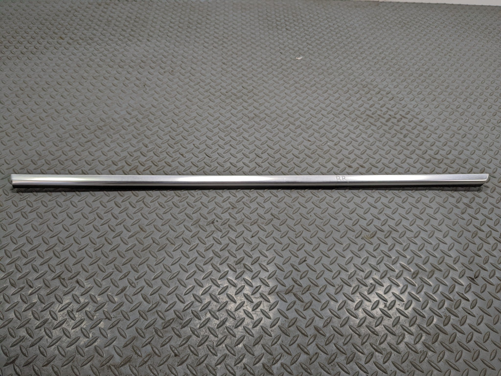 2012 - 2018 MERCEDES-BENZ CLS550 OEM DOOR WINDOW STRIP BELT MOLDING REAR RIGHT