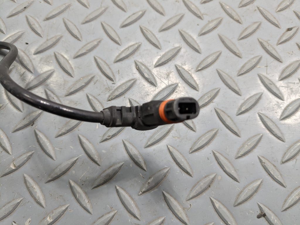 2012 - 2018 MERCEDES-BENZ CLS550 OEM ABS WHEEL SPEED SENSOR FRONT RIGHT SIDE
