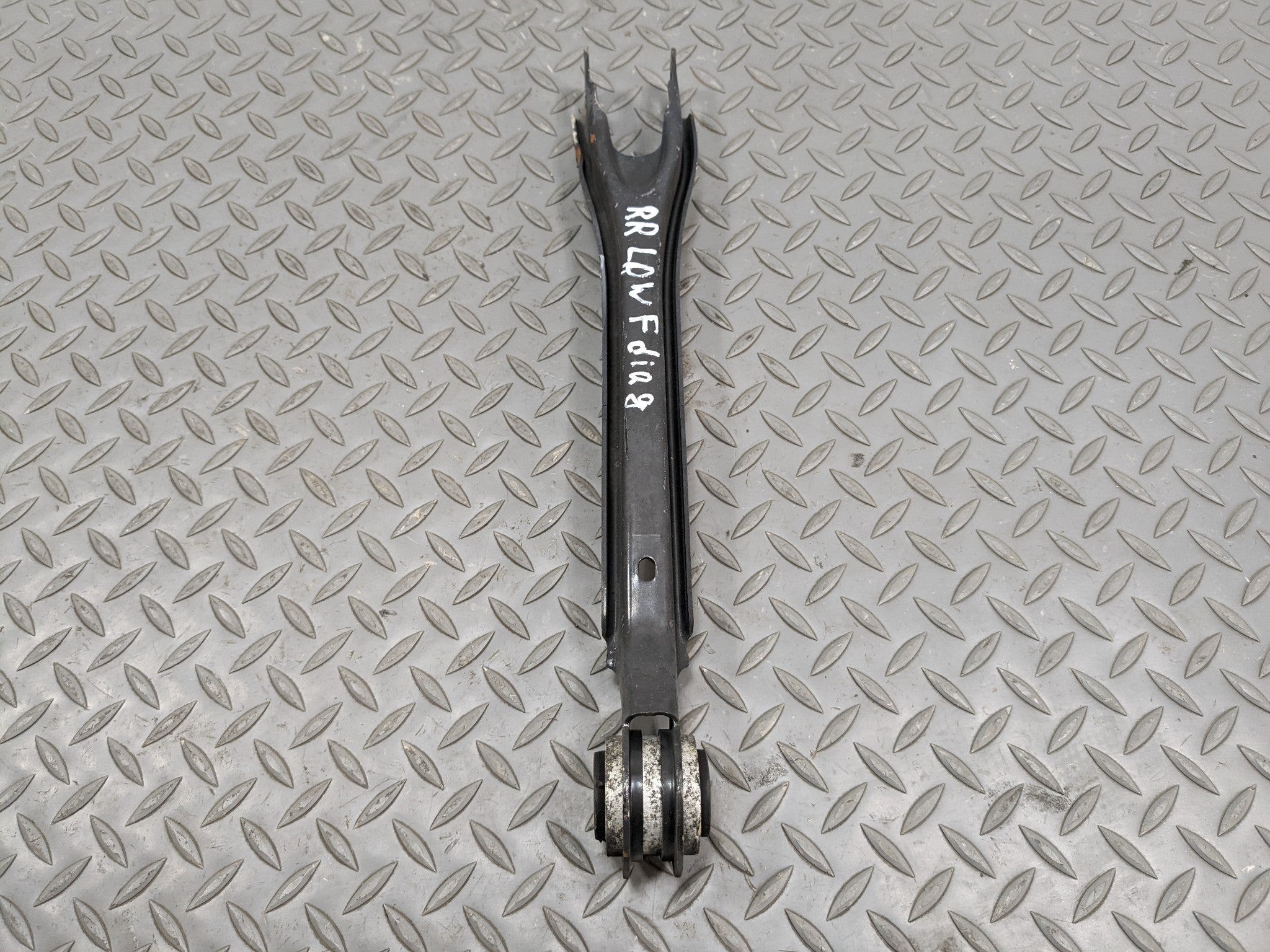 2012 - 2018 MERCEDES-BENZ CLS550 OEM LOWER TRAILING CONTROL ARM REAR RIGHT SIDE