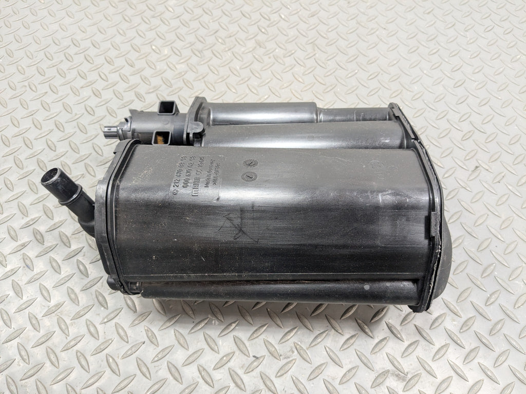2012 - 2018 MERCEDES-BENZ CLS550 OEM FUEL VAPOR CHARCOAL EVAPORATOR CANISTER