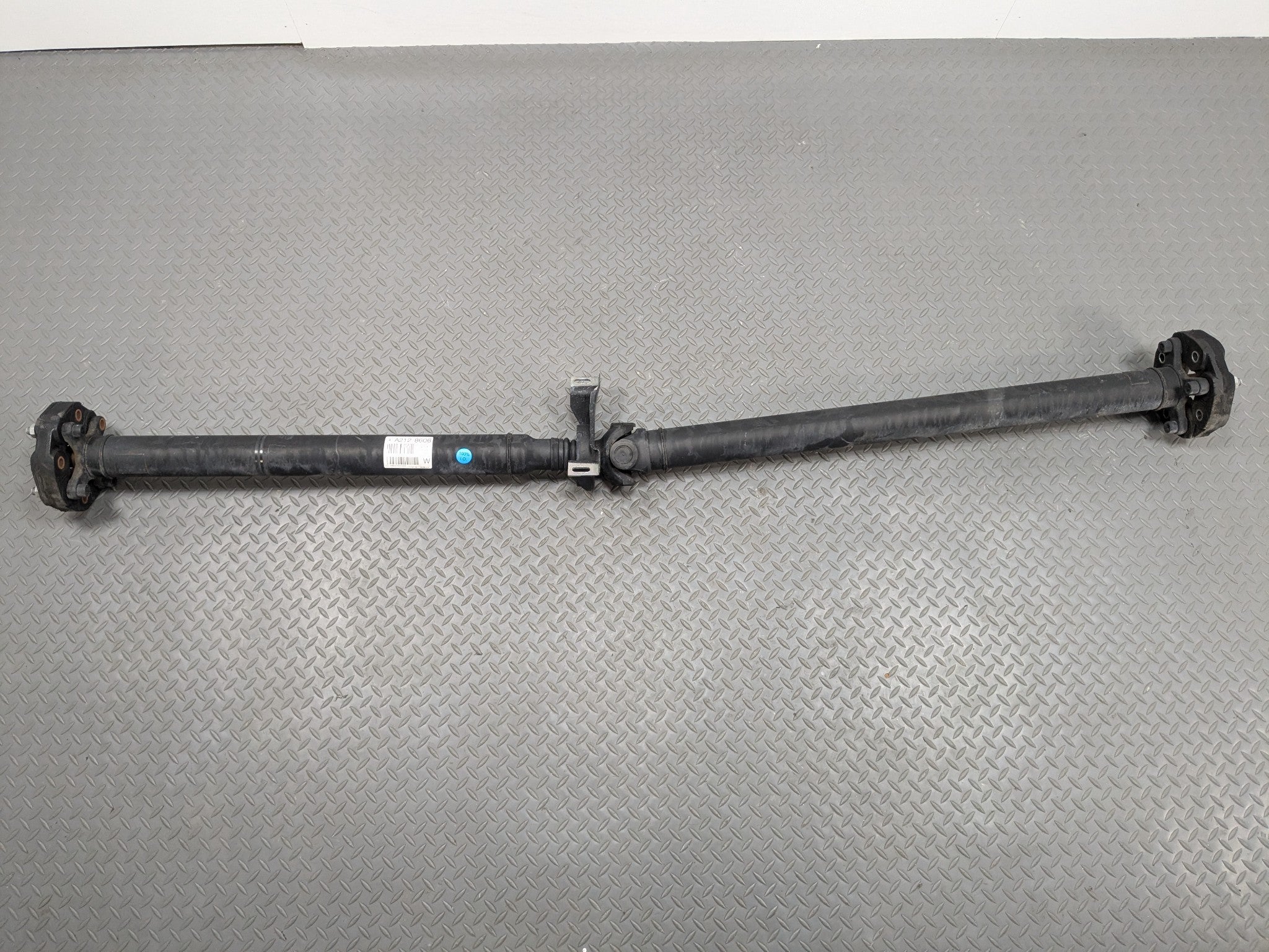 2012 - 2018 MERCEDES-BENZ CLS550 OEM RWD REAR DRIVE SHAFT 218 TYPE
