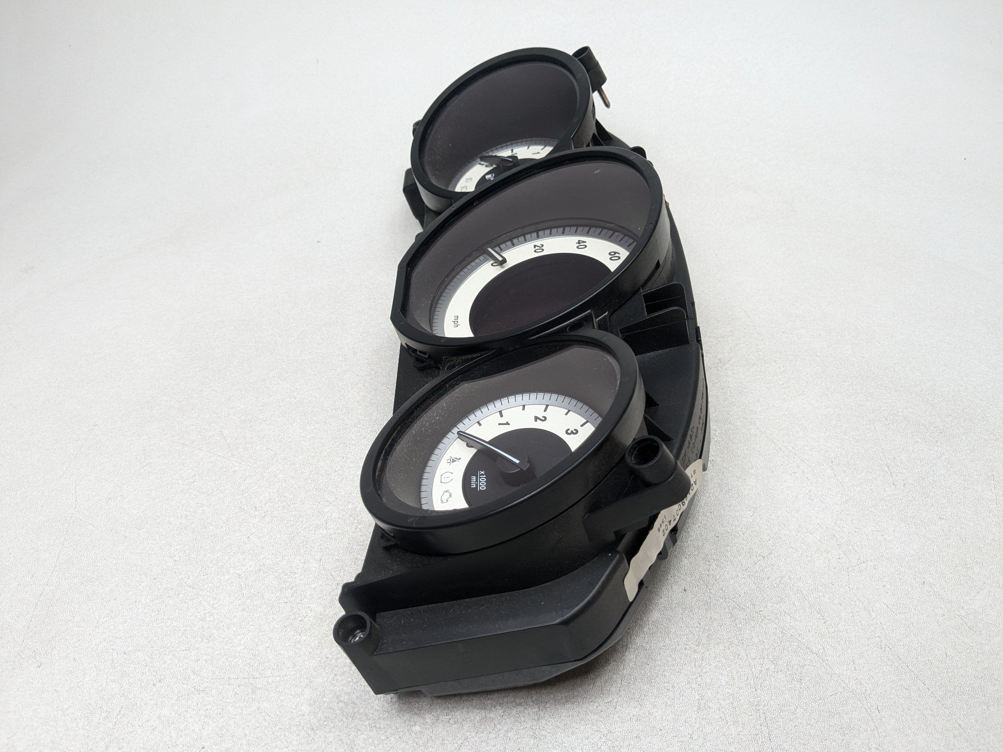 2012 - 2018 MERCEDES-BENZ CLS550 OEM SPEEDOMETER DASH INSTRUMENT CLUSTER GAUGES