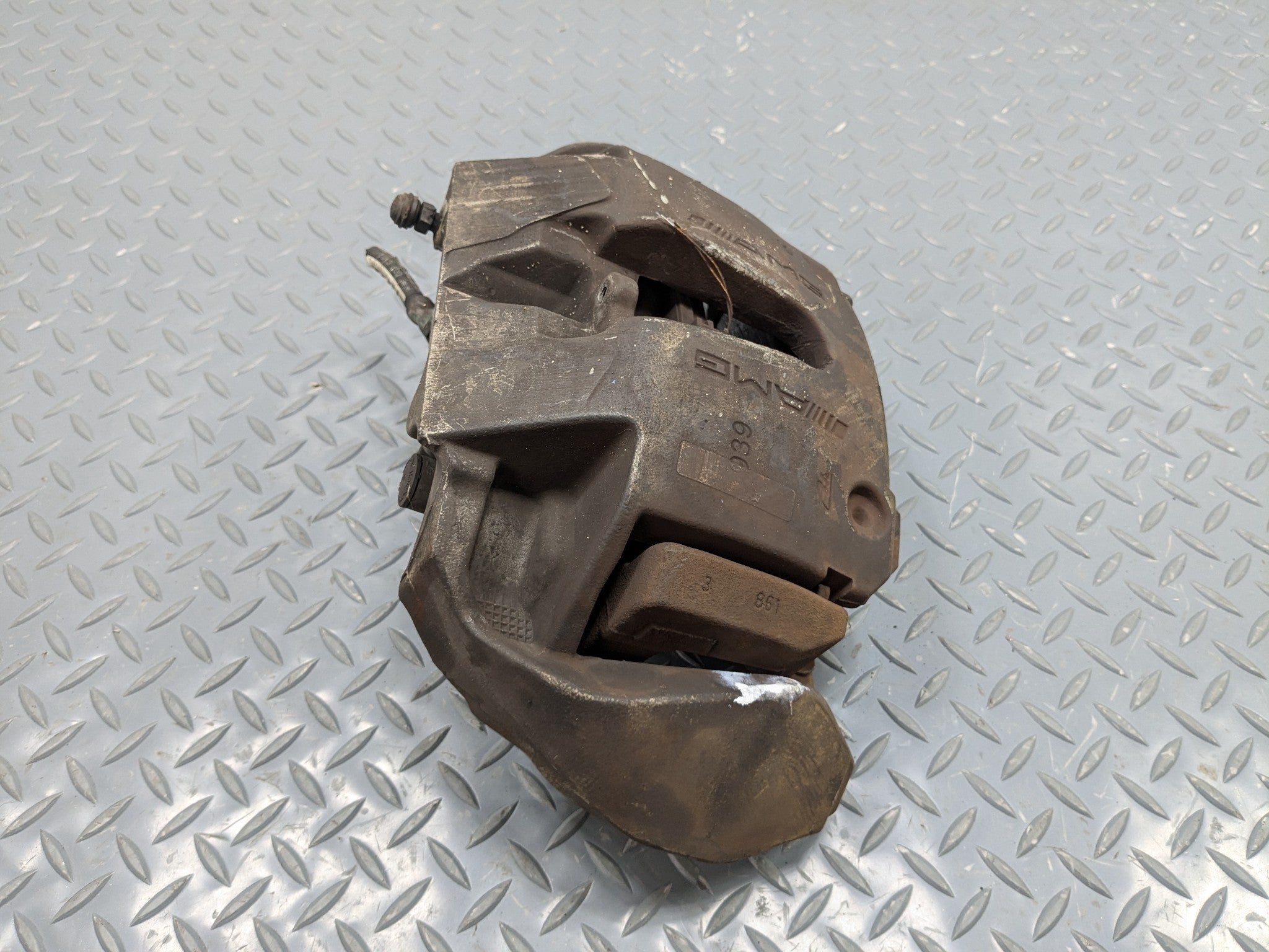 2009 - 2011 OEM MERCEDES-BENZ ML63 REAR LEFT DRIVER SIDE BRAKE CALIPER